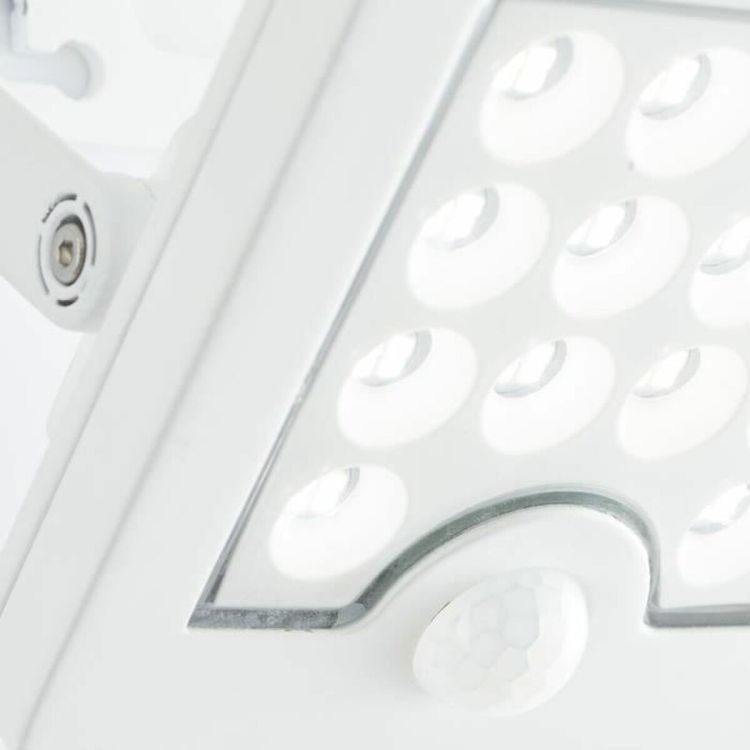 Brilliant Luton G40420/05 solar LED outdoor wall light white with motion sensor IP65 12 cm