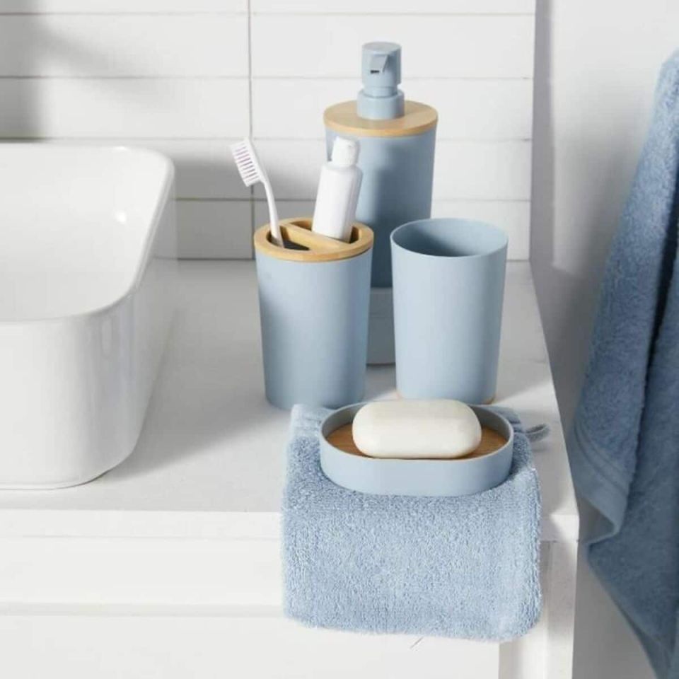 TODAY UTILITY bath set 6-piece blue with bamboo accessories