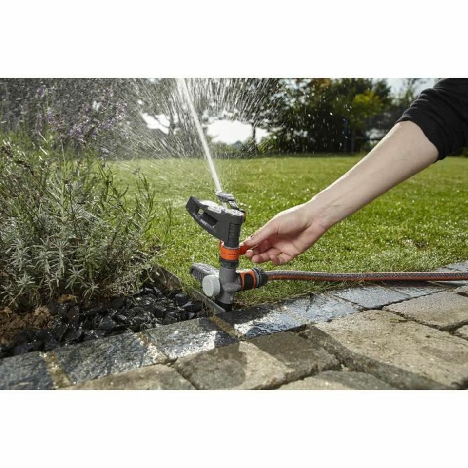 Gardena Comfort Sector and Circular Sprinkler 8141-20