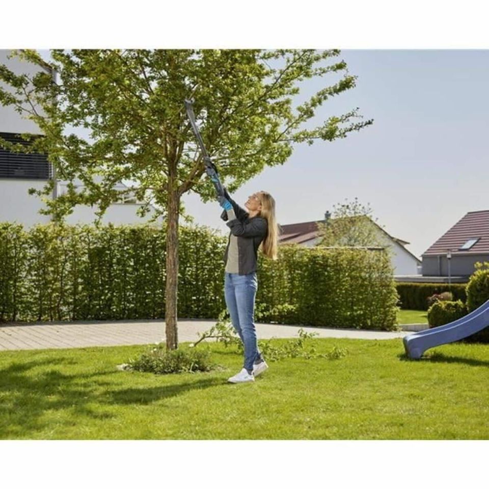 Gardena EasyCut 110/18V P4A cordless loppers 28 mm set