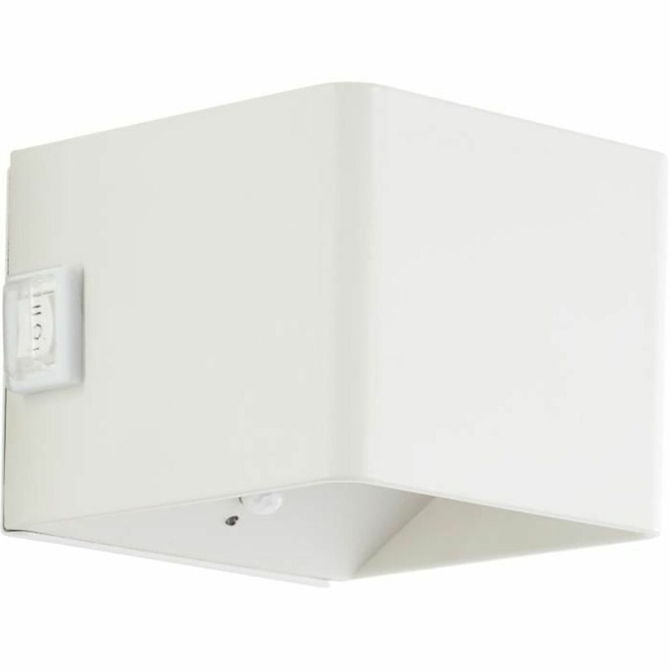 Brilliant Iseo G80126/05 oplaadbare wandlamp wit IP44 300 lm