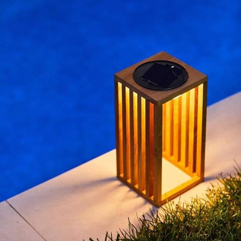 Lumisky CHENNAI solar lantern made of teak 30 cm