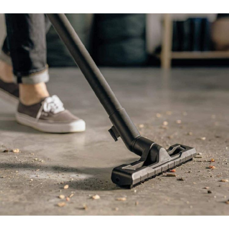 Kärcher WD 4 S V-20/5/22 wet and dry vacuum cleaner 20L